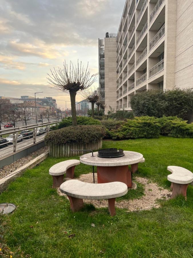 בודפשט Luxury Apartment Dunapest With Spa And Pool מראה חיצוני תמונה